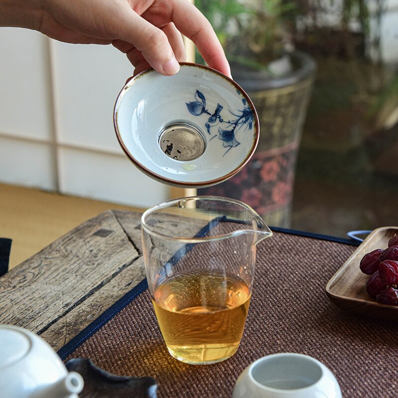 CHANSHOVA-escurridor de té hecho a mano de cerámica de estilo chino, accesorios para ifilters de té, juego de filtros de acero inoxidable, porcelana de China H452