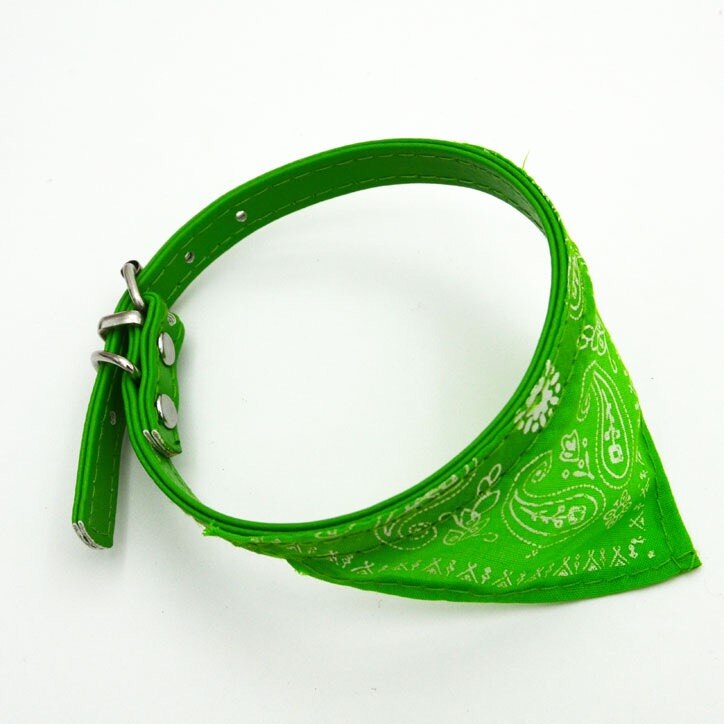 1 Uds. Collar suave para mascotas, collares ajustables para mascotas, pañuelo de gato, Collar para mascotas, trigon, accesorios para mascotas, perro pequeño ajustable: Verde