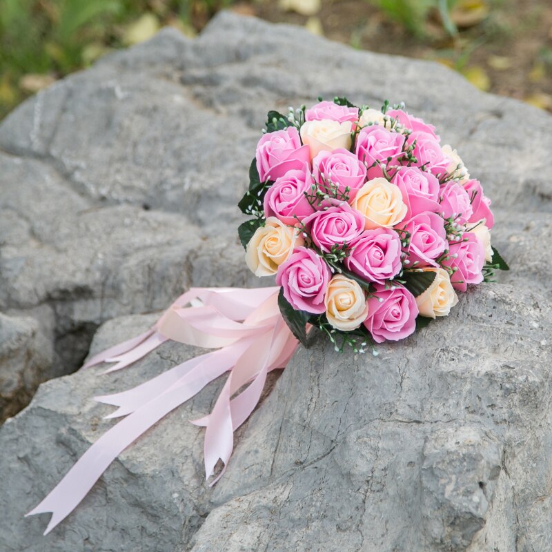 Bruidsboeket, huwelijksbloemen, roze/rood/bordeauxrood bruidsboeket, bruidsmeisjesboeket, kunstroos, bruidsboeket