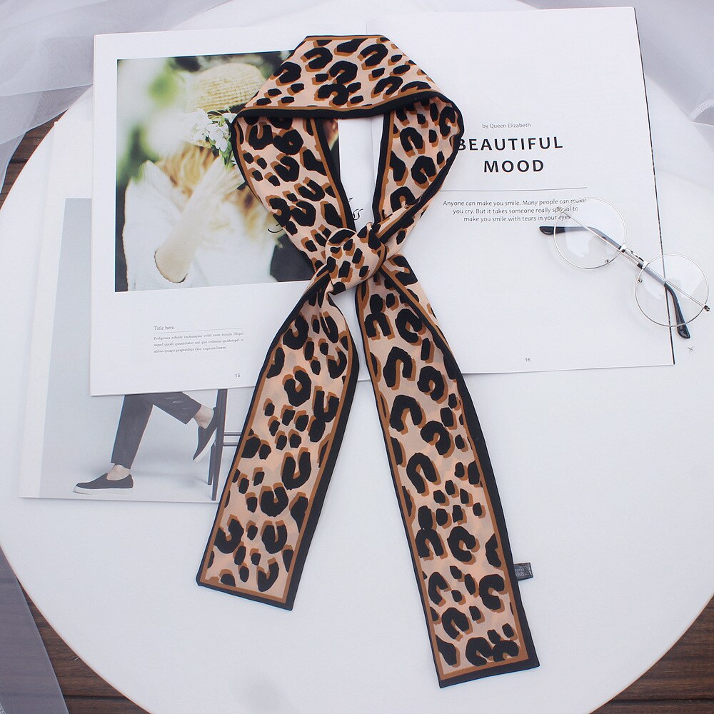 Luksus mærke leopard print taske becoration silke tørklæde til kvinder foulard kvinder binde lille silke tørklæde halstørklæde: 6
