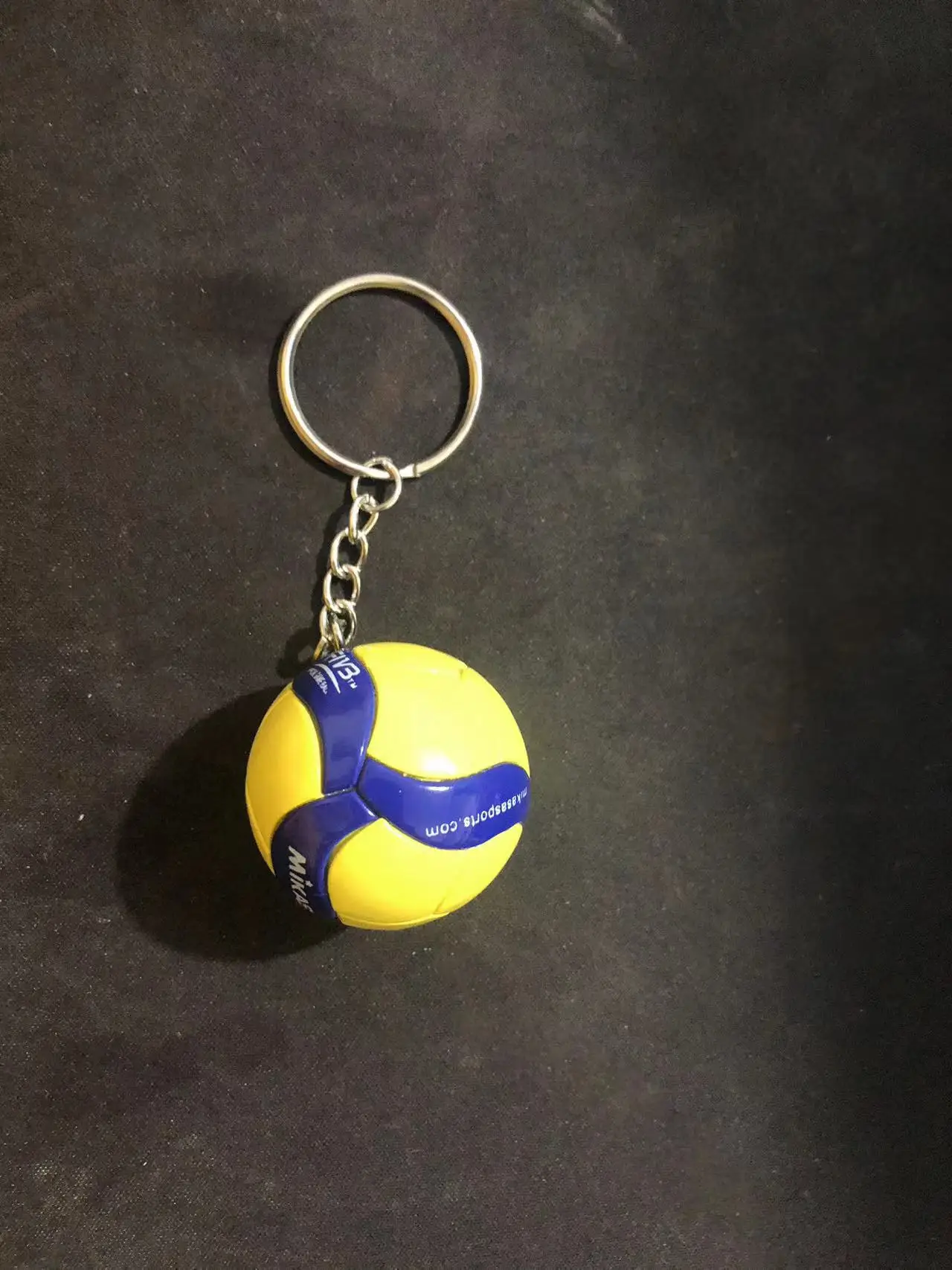 Llavero de voleibol, hardware de 3,8 CM, colgante de PVC, premio de competición, de empresa, colgante de voleibol personalizado: Negro