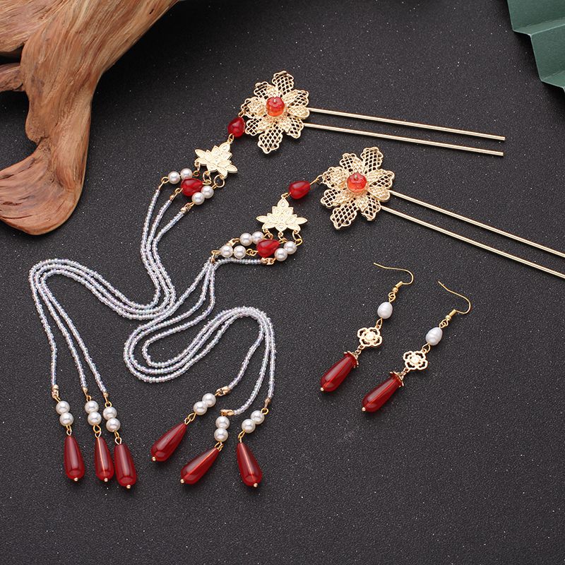 Vintage Metal Hair Stick Hanfu Hairpins for Women with Long Tassel Head Jewelry