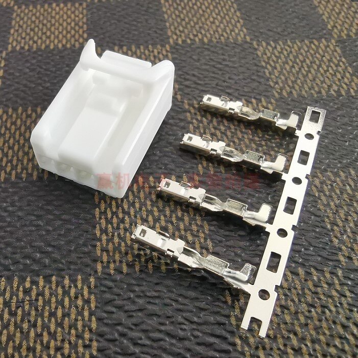 4PIN for Mazda hairspring heating connector for Honda CRV fuse box cable wire line