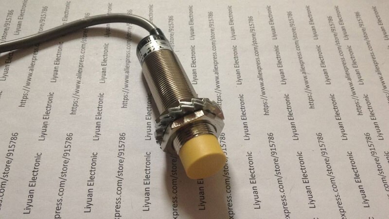 M18 analog proximity sensor / 0-8MM linear displacement sensor / 0-10V 10-0V output Proximity switch