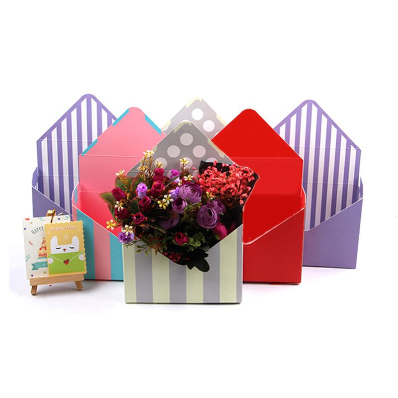 Envelope Fold Flower Storage Box Wedding Engagement Party Decor Polka Dot Stripes Printed Paperboard Packaging Wrapping