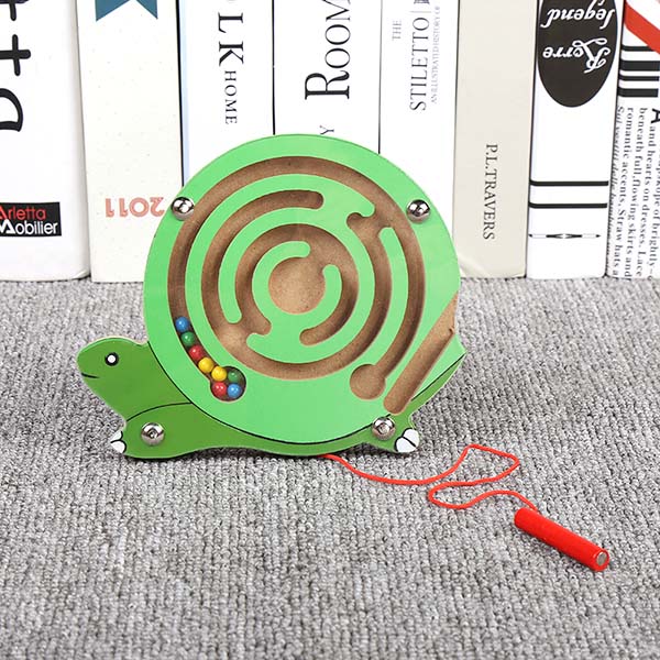 Montessori Materials Educational Wooden Toys for Children Early Learning Preschool Teaching Magnetic Maze Labyrinth Brain Teaser: 004