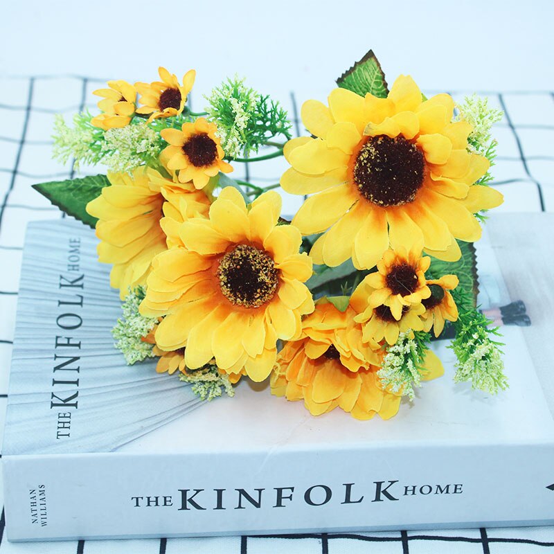 Une variété de fleurs en soie artificielle bouquets de tournesol pâquerettes maison jardin table de mariage bricolage simulation décorative fleur acces