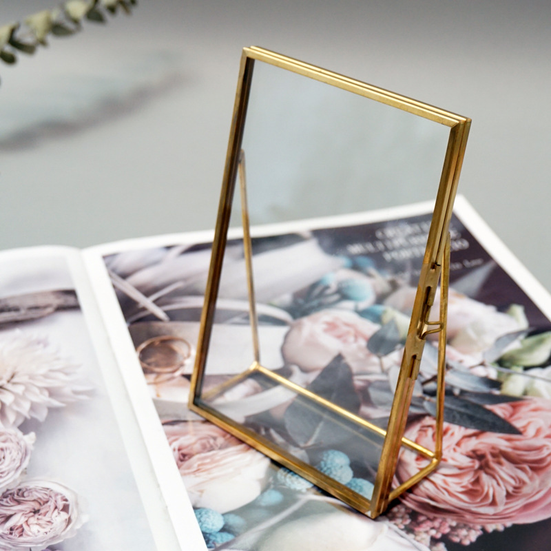 Simple Antique Rectangular Freestanding Transparent Glass Photo Frame for Home Decoration - Gold MJ