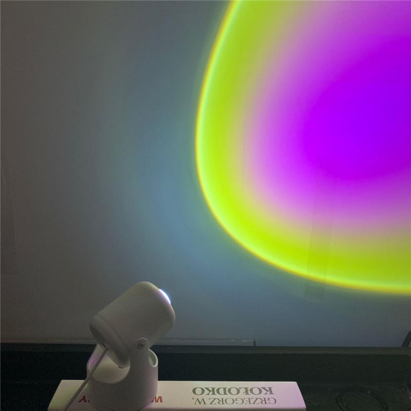 Sunset Projector LED Night Light Rainbow Projection Atmosphere Lamp for Bedroom Background Wall Decoration