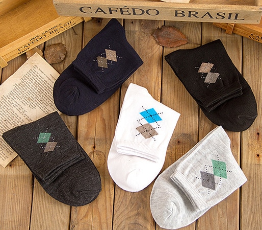 1 par/lote padrão de losango calcetines meias marca homens meias moda alta qualidade poliéster respirável casual meia frete grátis