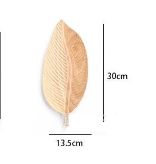 Solid wood tray black walnut whole wood fruit tray Japanese manual log carving leaf shaped wood tea tray: 2