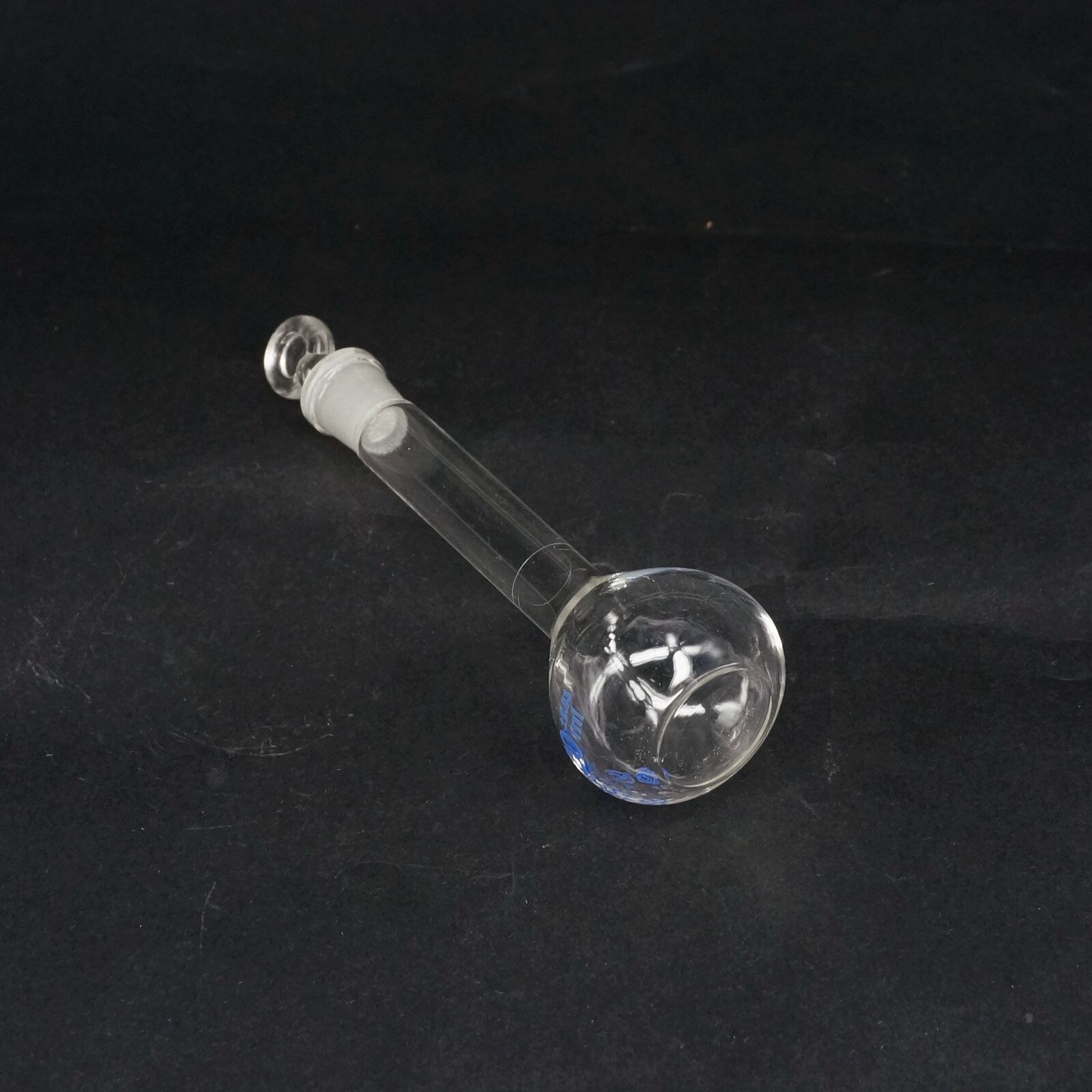 20ml graduou o balão volumétrico líquido de vidro labgiratório com rolha de vidro
