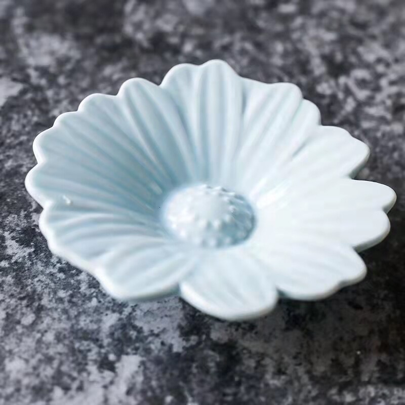 Talerze ceramiczne sosjerka stokrotka kwiat tacy mały talerzyk taca robić szybki foodu rozkoszować się talerzyk deserowy prezent na boże narodzenie Sushi 1 zestaw/4 sztuk