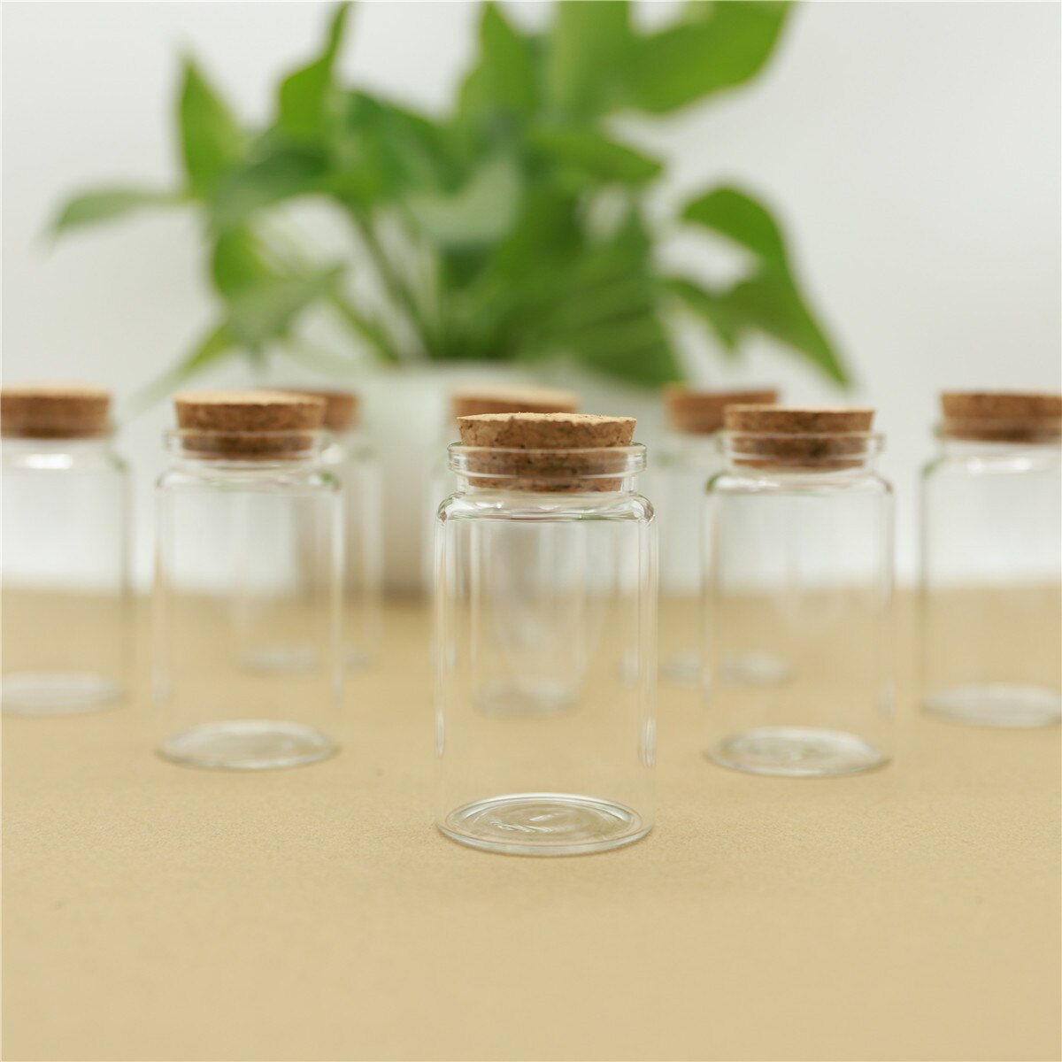 6 Piece 47*80mm 90ml Cork Glass Bottle Stopper Spicy Storage Jar Bottle Containers Glass spice candy Jars Vials DIY Craft