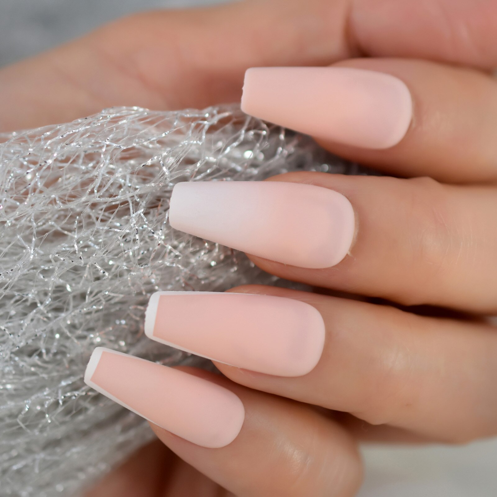 Faux-ongles en forme de cercueil de taille moyenne, couleur lait, jolis ongles, presse sur faux ongles, fournitures pour professionnels, 24 pièces/ensemble: L6251 