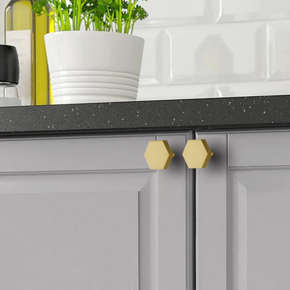 Antyczne, jednootworowe, miedziane gałki meblowe pomocnicze klamki robić drzwi sześciokątne, europejskie, wielofunkcyjne, wytrzymałe szafki