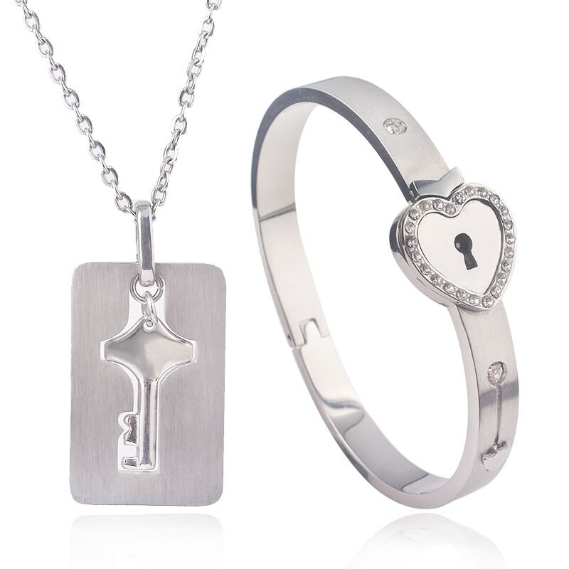 Love Heart Lock Bracelet Stainless Steel Bangles Key Pendant Couple Lovers Jewelry Valentine's Day: B82-1