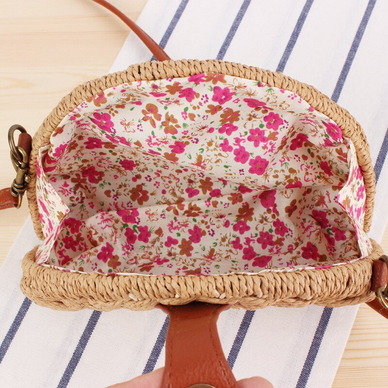 Style Small Fresh Cross Knitted Beach Forest Semi Round Straw Photo Handbag Crossbody Bags For Women Has Buckle