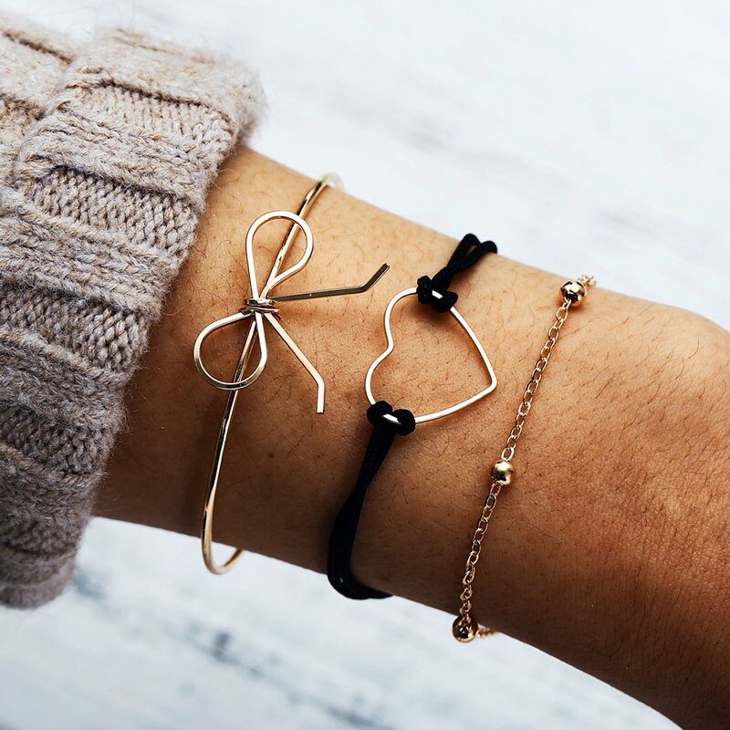 Conjunto de 4 pulseras esmaltadas con cabeza de ciervo para mujer, set de PULSERAS CON ABALORIOS de cabeza de ciervo, cadena de cadena con mapa de piedra negra, de joyería: 10
