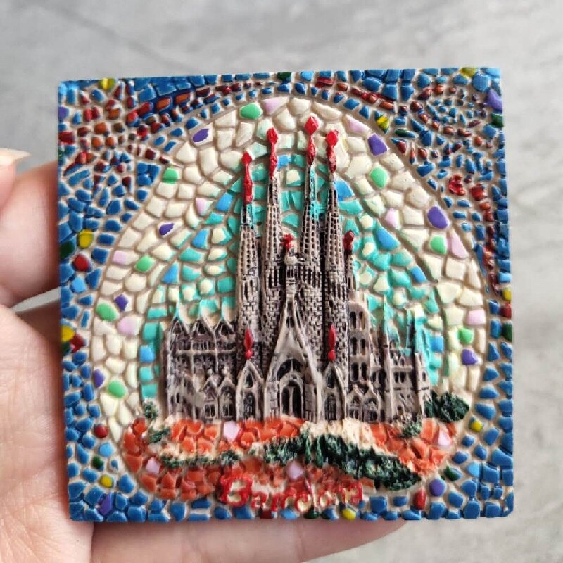 3D Resin Magnets Country Decor Basilica i Temple Expiatori de la Sagrada Familia Barcelona Spain Tourism Fridge Magnet Souvenir: C