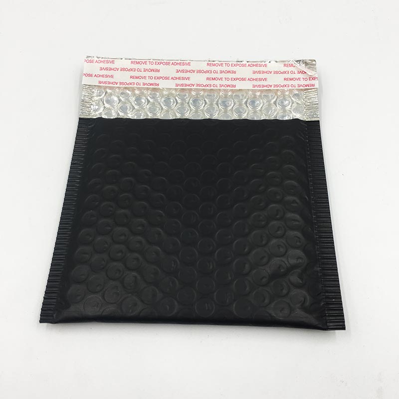 50pcs/lot Bubble Envelopes Bags Mailers Padded Envelope With Bubble Mailing Bag Business Supplies 15*13cm+4cm: Matte black