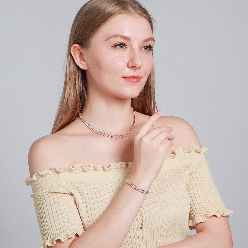 SIPENGJEL-collar con colgante de cristal brillante para mujer, de acero inoxidable gargantilla de cadena de oro, joyería de boda