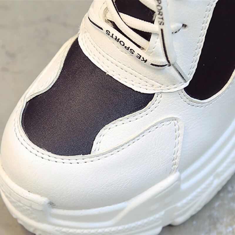 Kengät naiset nahka nauhat korkea toppi musta trendikäs tennarit alustan korkeuden lisäys kengät naiset nilkka talvi lämmin pehmolenkkari