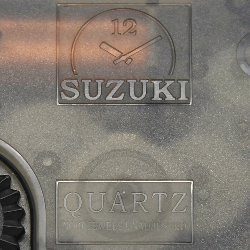 Suzuki-Reloj de pared de plástico con movimiento silencioso, accesorio de manos de plata 9107, de cuarzo, HS88