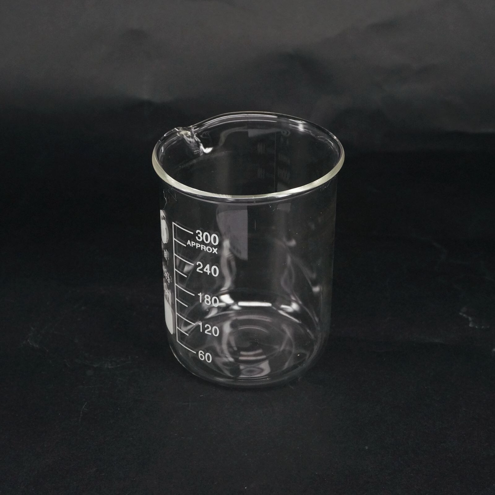 300ml Low Form Beaker Chemistry Laboratory Borosilicate Glass Transparent Beaker Thickened with spout