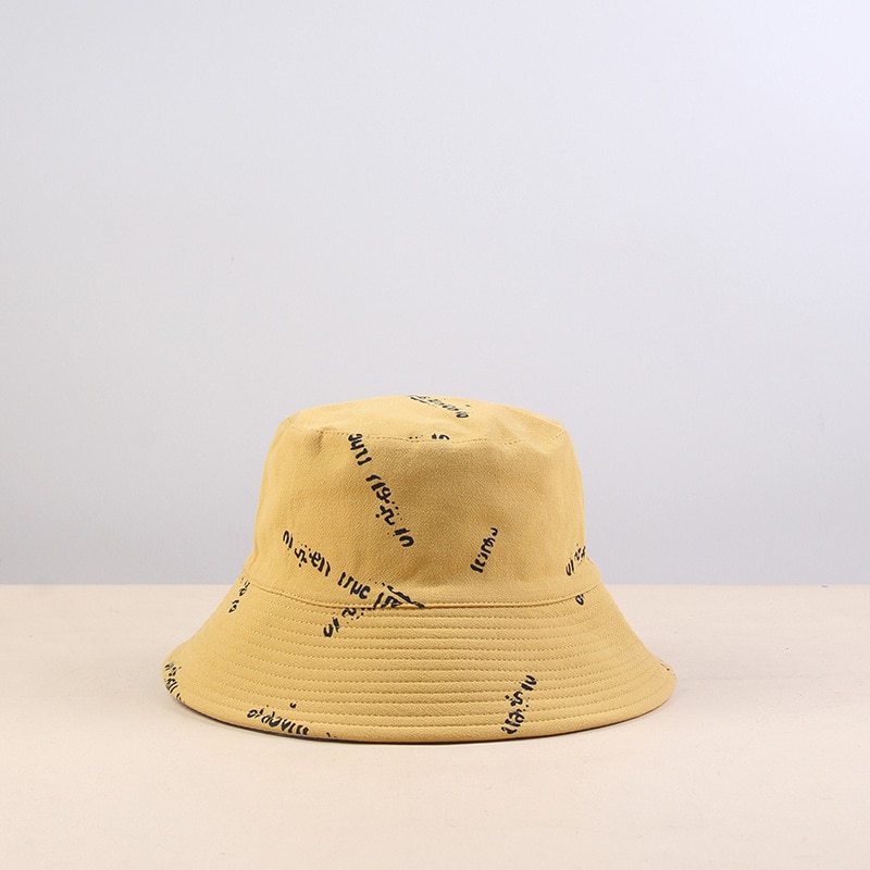 Produkt bokstav mönster fiskarmössa rosa gul svart beige grå vårsommar solskydd dam bucket hat
