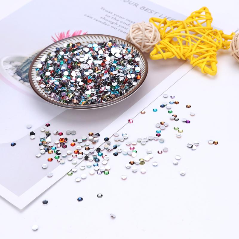30g 4mm Funkelnden Acryl Edelstein Flache Rückseite Kristall Strass für DIY Nagel Kunst Auto Bretter Brautkleider Kleider