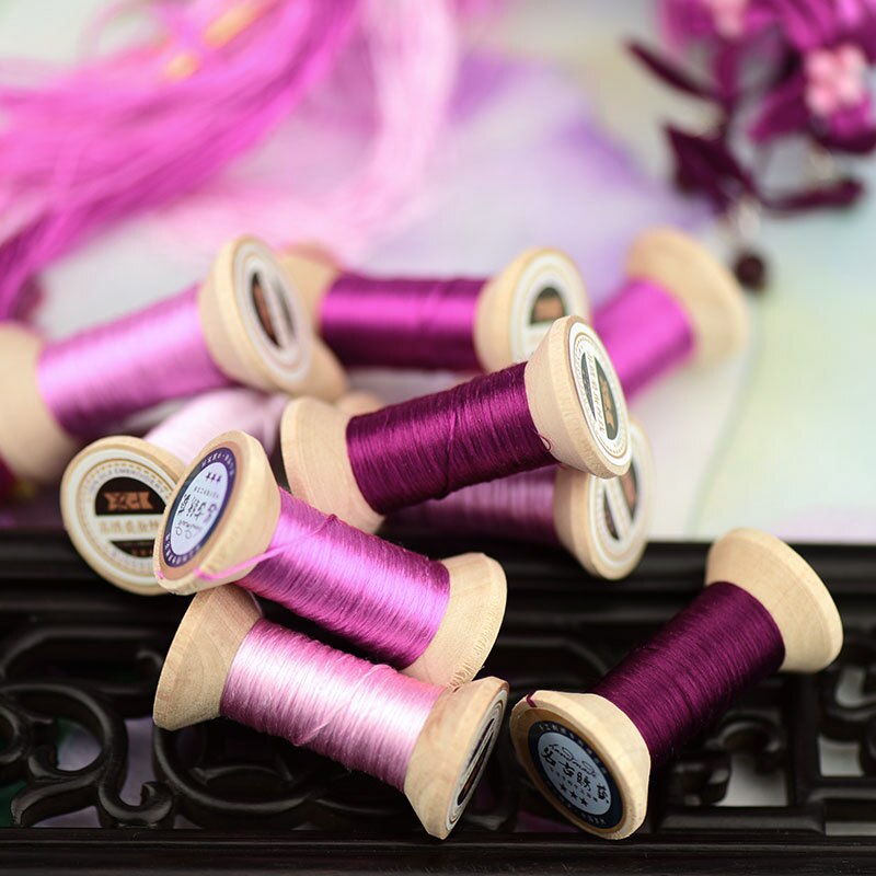 Handmade embroidery embroidery thread spool / silk embroidery thread / wrapped silk silk thread / rose purple / each 20 meters