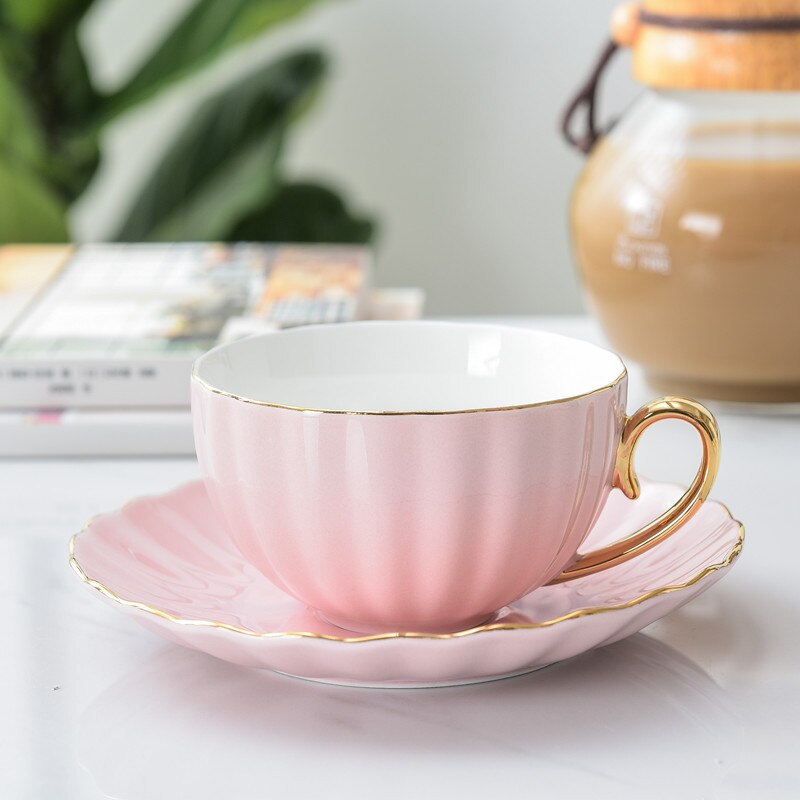 Roligt glödande rosa söt porslin kopp och fat keramik enkel te uppsättningar moderna kaffekoppar tazas para cafe: Stil 1