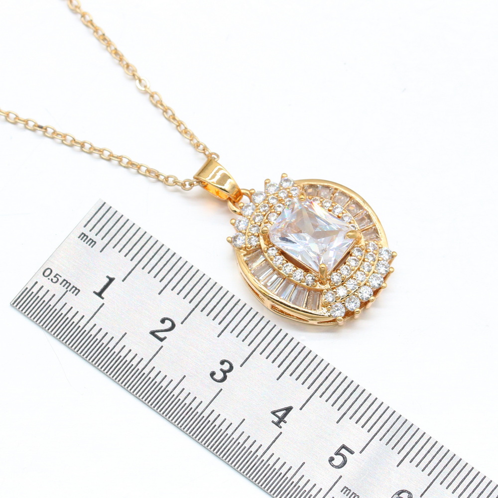 Luxe Wit Zirconia Gouden Kleur Sieraden Sets Voor Vrouwen Bruiloft Armband Stud Oorbellen Ketting Ring Box