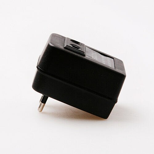 50W Voltage Adapter Ac 220V 110V Us Plug Transformer Regulator Converter