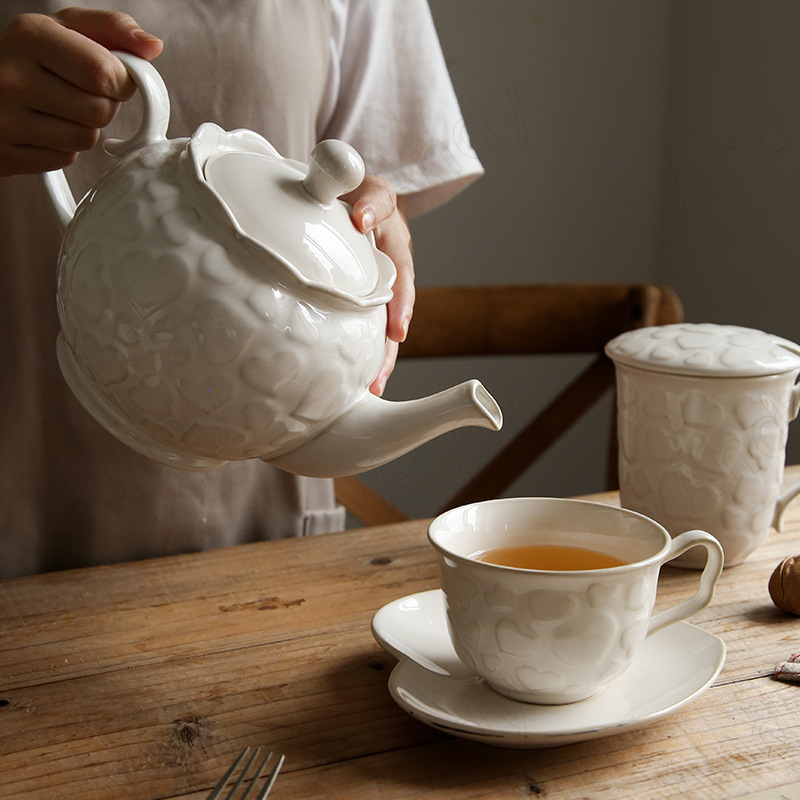 French Ceramic Plate Court Floral Relief Decor Desktop Fruit Salad Dish Modern Western Restaurant Plates Set Kitchen Tableware