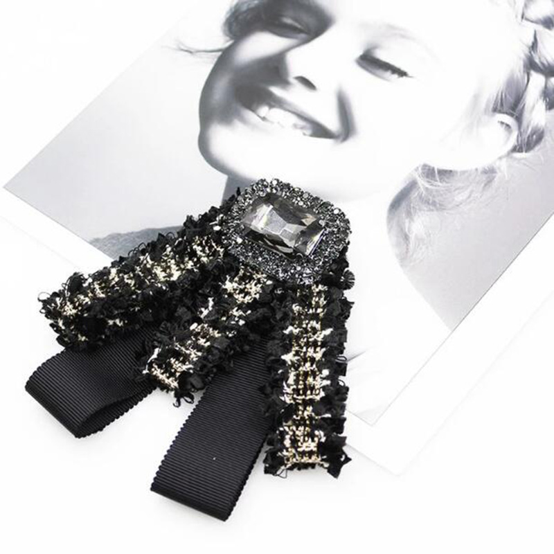Spilla classica con fiocco stampato a strisce scozzesi perle di tela papillon corpetto colletto spille per donna camicia colletto abbigliamento gioielli