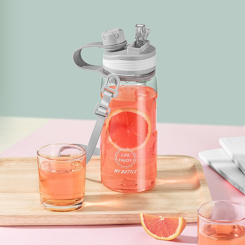 Borraccia sportiva da 2 litri di grande capacità con cannuccia acqua potabile trasparente in plastica trasparente a tenuta stagna con cinghie senza BPA