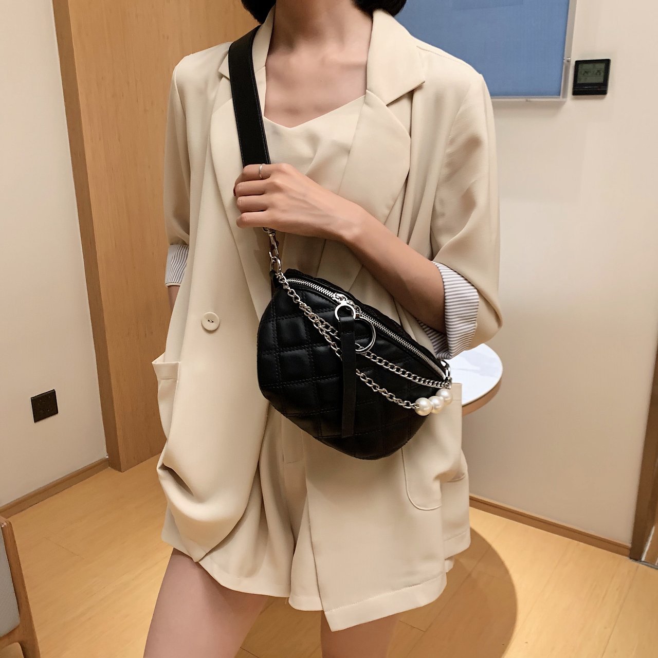 Small Solid Color Crossbody Bags For Women Pearl Summer Shoulder Bags Female Phone Purses Chain Handbags