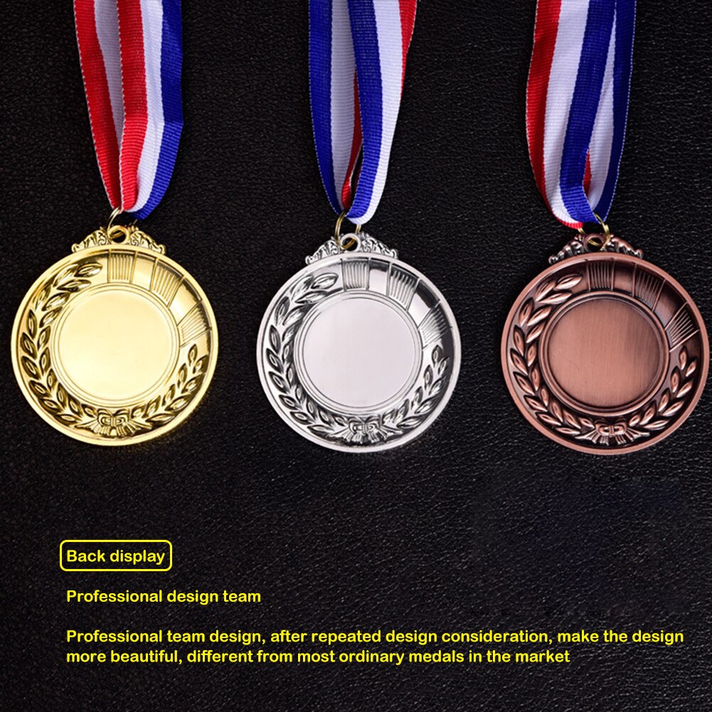 Guld silver brons utmärkelse barn medalj vinnare belöning märke barn spel pris barn barn vinnare medaljer sport dag fest