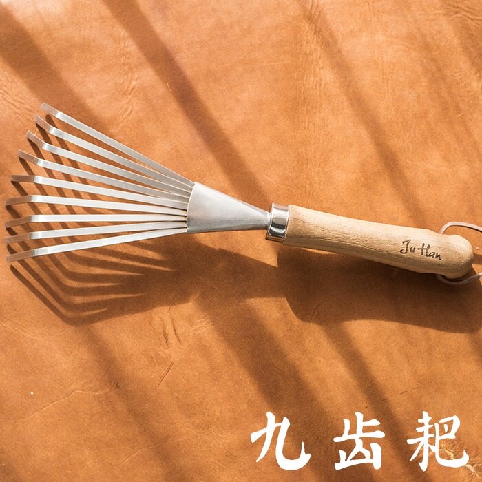 Garden tools stainless steel spade ash handle round spade point three-claw pick pruning shears garden plant tools: F