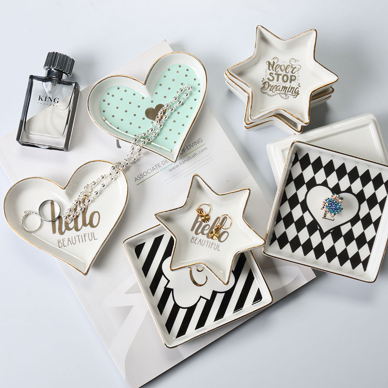 Nordic Mini Hart Vorm Keramische Sieraden Schotel Porselein Plaat Handgeschilderd Opslag Gerecht Decoratieve Lade Tafel Saus Schotel