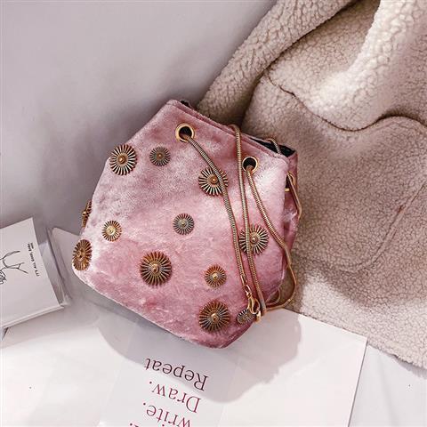 Women's bags Female bag One Shoulder bag Messenger Bag velvet Woollen cloth chain bucket bag mini bag ladies bag small bag: Pink