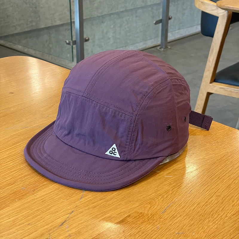 Outdoor Quick-Dry Baseball Cap Women's Japanese Short Brim Baseball Hat Men and Women Street Soft Brim Five-Piece Sun Hat: PURPLE