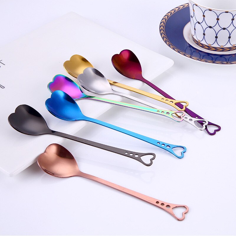 En forme de coeur amour Couple cuillère créative en acier inoxydable café thé Dessert Stiring cuillère arc-en-ciel noir 1 pièces