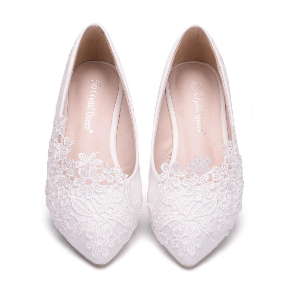 Chaussures de mariage en dentelle blanche, plates à bout pointu, grande taille, à talons bas, pour femmes,