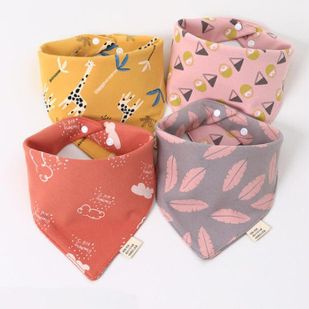 Baberos triangulares para bebé, bufanda de algodón con dibujos animados, Bandana para alimentación de niños, babero para Saliva, paño absorbente para recién nacido, 4 Uds.: 1