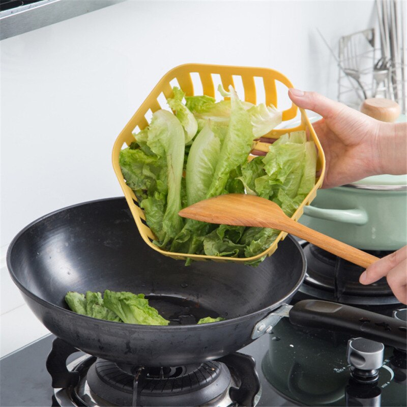 Kitchen Plastic Storage Box Refrigerator Fruit Vegetable Drain Crisper Fresh-Keeping Box with Lid Kitchen Storage Containers: Drain basket-yellow