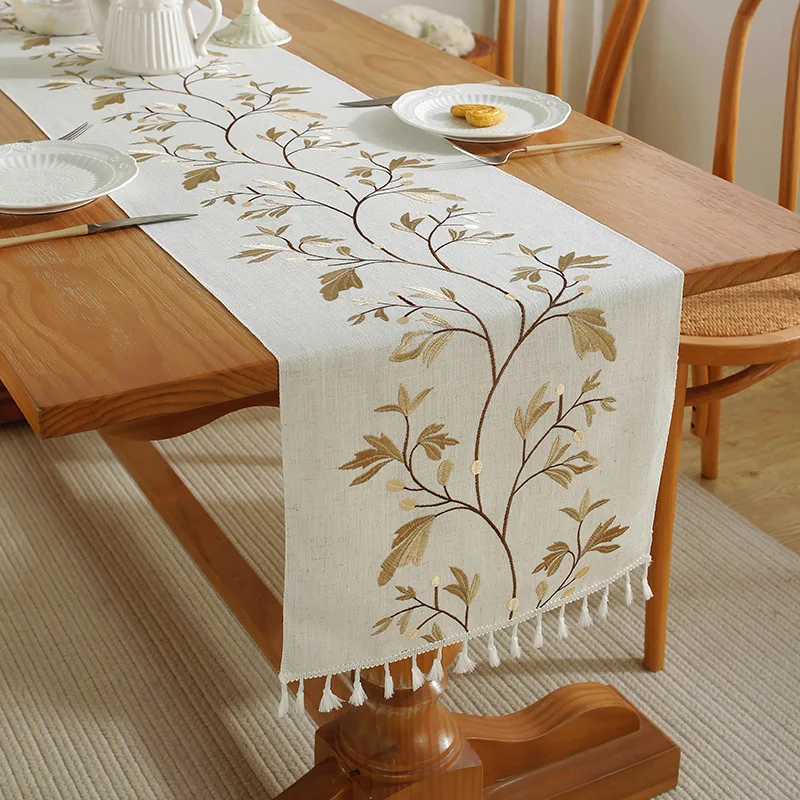 Luxury Embroidered Cotton Linen Table Runner Tablecloth Tassel for Home Dinning Table Coffee Table Mat Wedding decorations