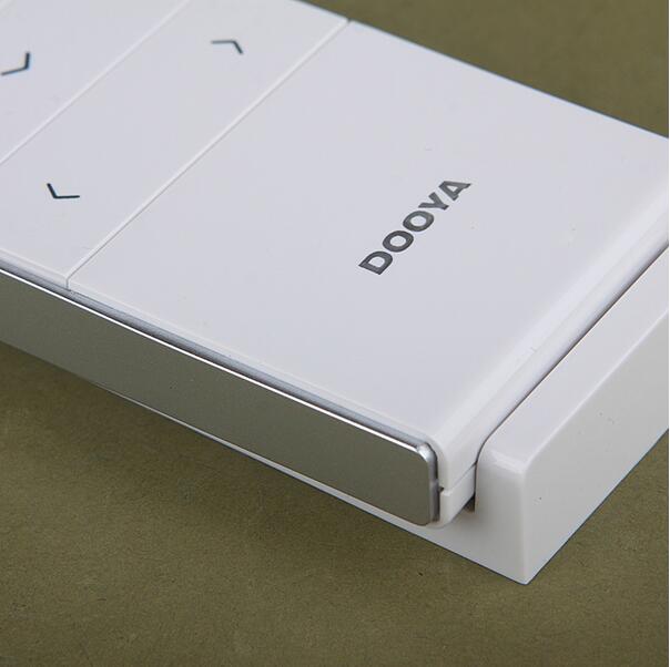 Smart Home Dooya Single Channels Timer Remote control for Motorized Curtain Tracks or motors